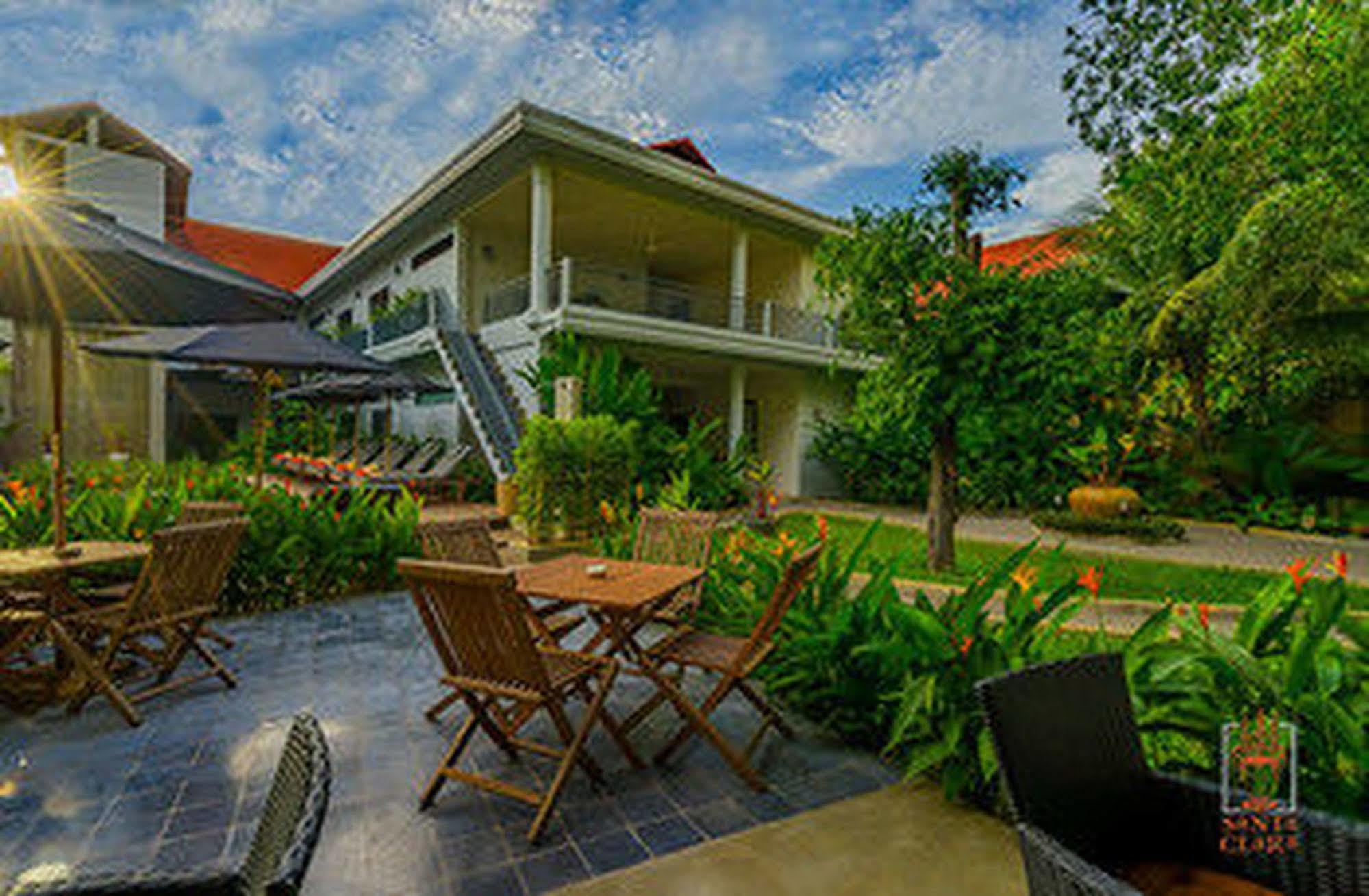 Santa Clara Boutique Hotel Siem Reap Dış mekan fotoğraf